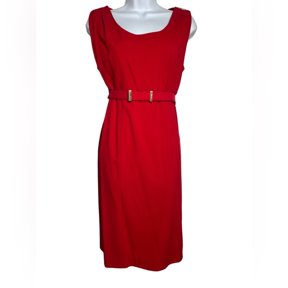 Calvin Klein Dress size 10 stunning red belted career dress with gold accent ❤️